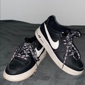 Black Nike Air Force 1 Shoes